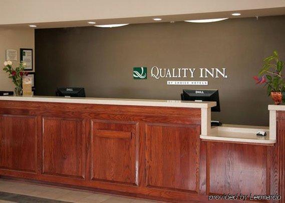 Quality Inn Fuquay Varina East מראה פנימי תמונה